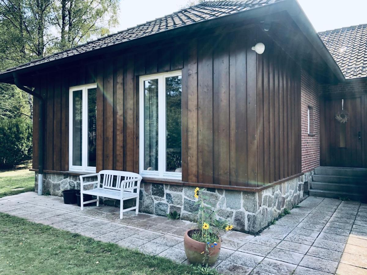 Landhaus Mitten In Der Lueneburger Heide Ундело Экстерьер фото